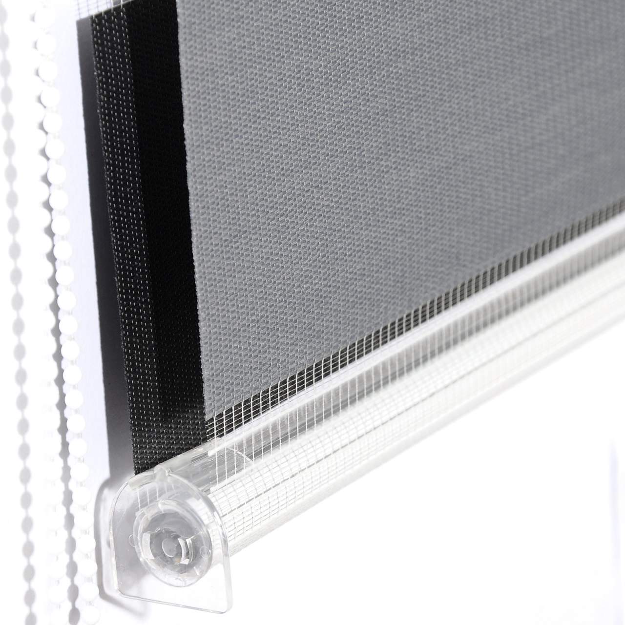 rollo in kippstellung – sicherer halt mit klemmträgern